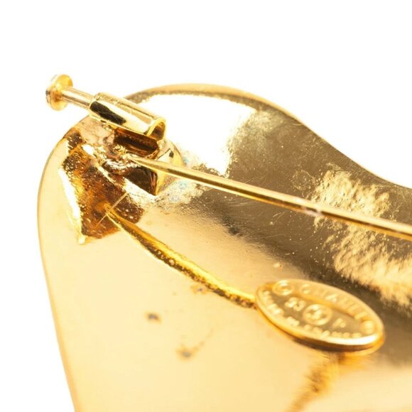 CHANEL CC Logo Heart Brooch Gold Tone Pin 93P Auth w/Box #04050 - Picture 4 of 6